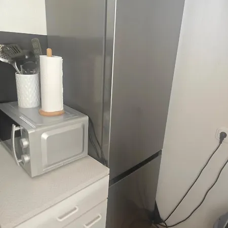 Monteurzimmer 2 Betten Wc Dusche Gemeinschaftskueche דירה *