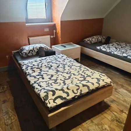 Monteurzimmer 2 Betten Wc Dusche Gemeinschaftskueche * אשוויילר